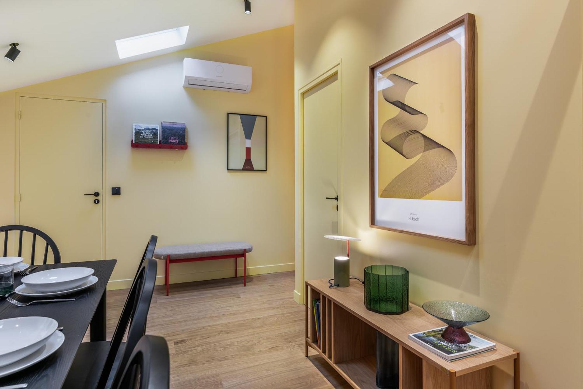 Architect Loft - 15 Min From City Center - 8 Guest 장티이 외부 사진