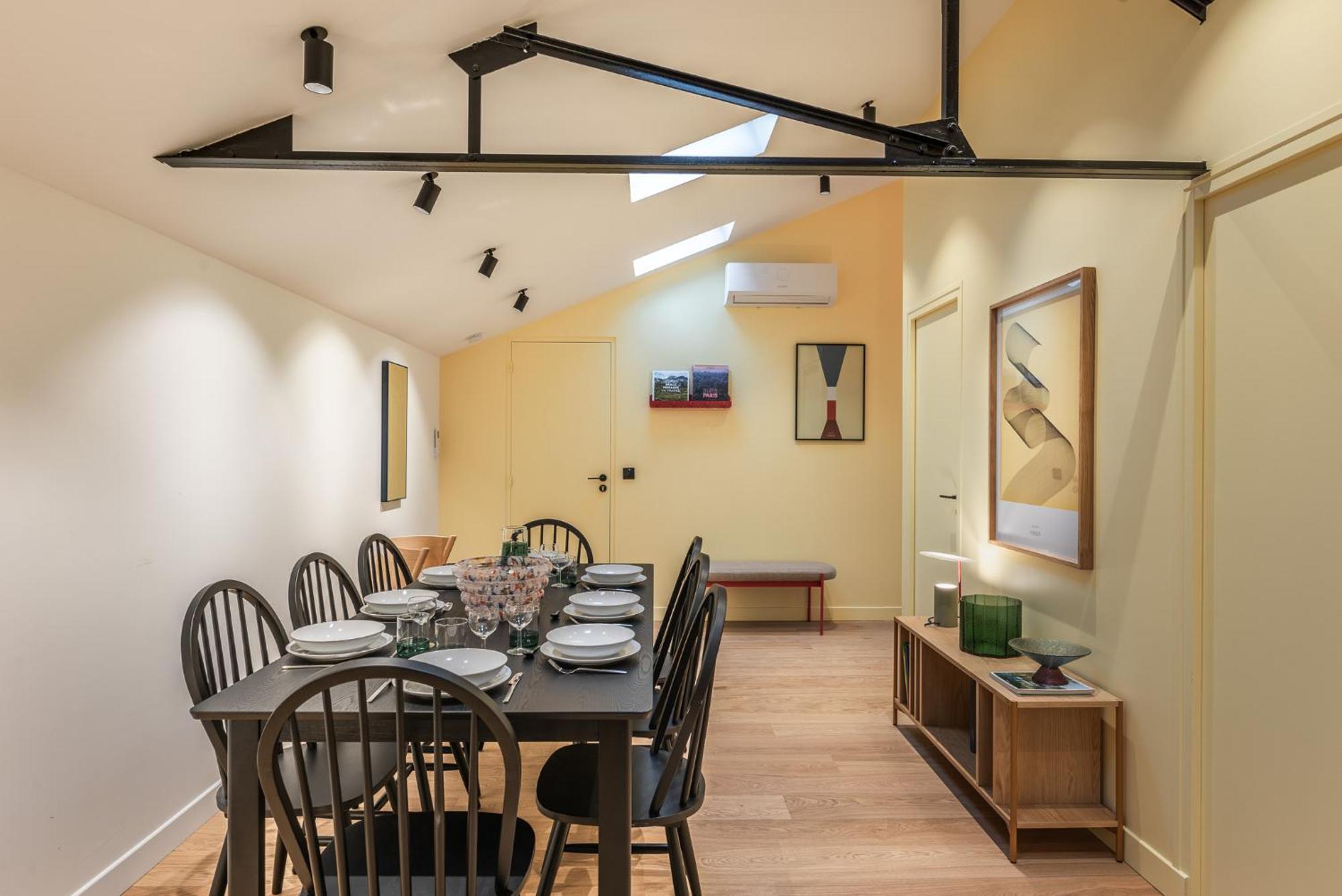 Architect Loft - 15 Min From City Center - 8 Guest 장티이 외부 사진