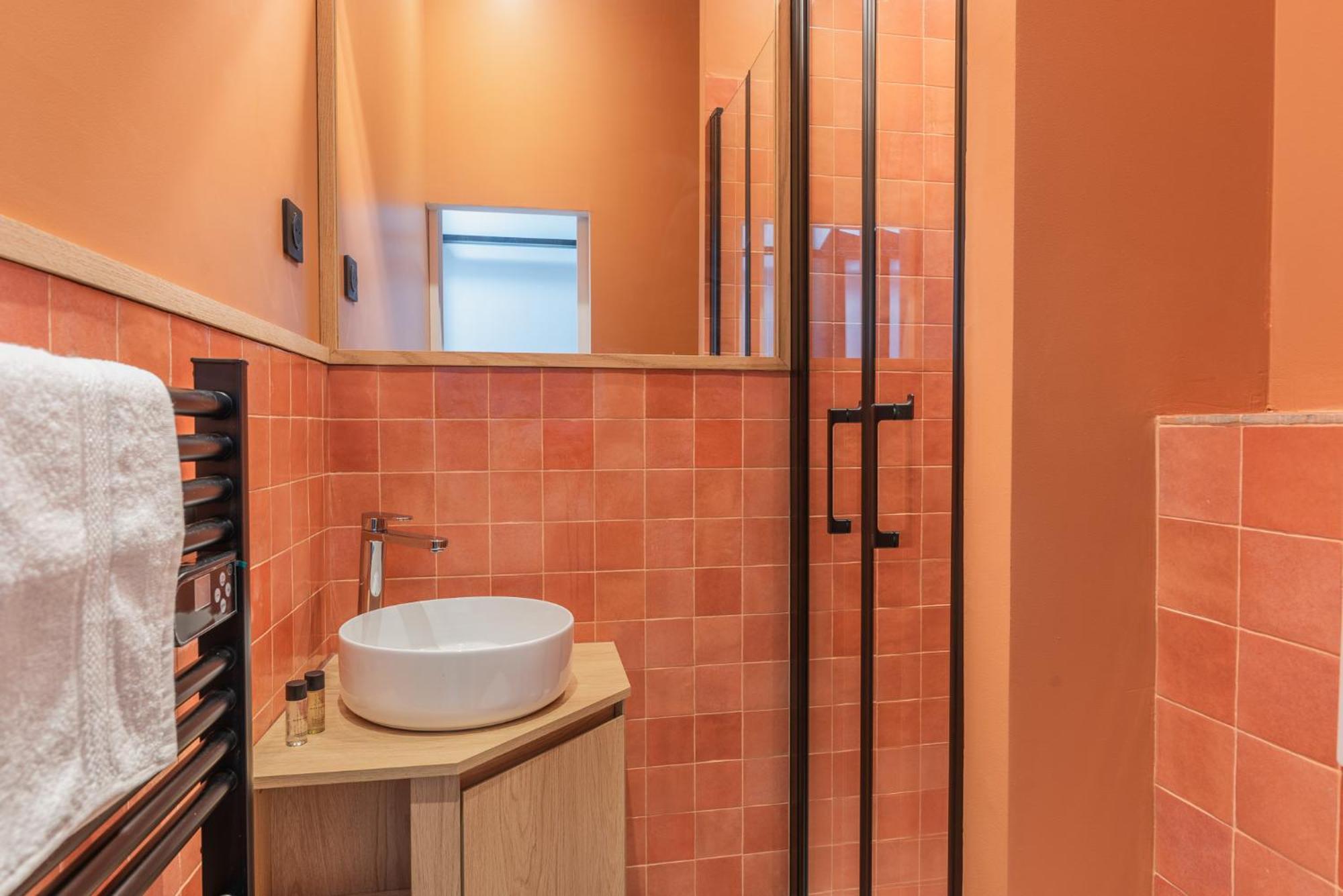 Architect Loft - 15 Min From City Center - 8 Guest 장티이 외부 사진